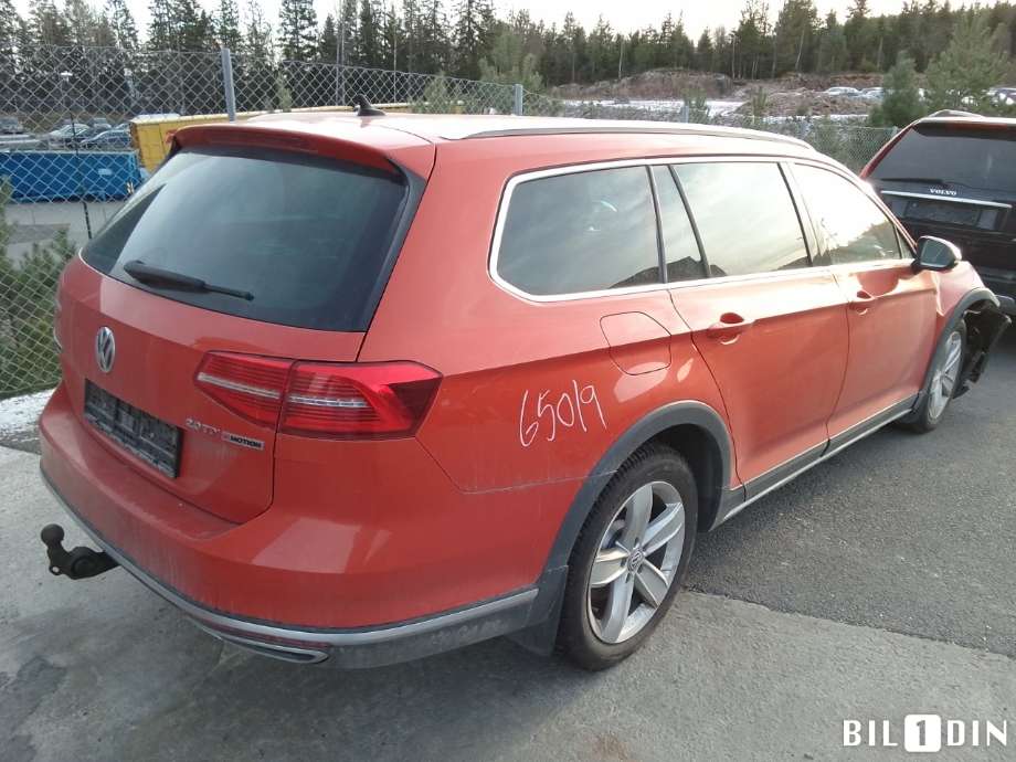 VW Passat 2015-2019 (Fase 1) (B8) (B8), Motorkode: DFCA, Girkassekode: 