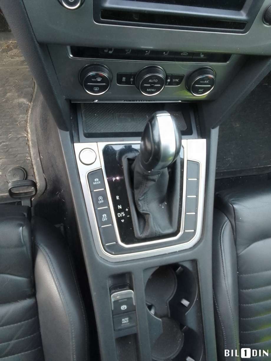 VW Passat 2015-2019 (Fase 1) (B8) (B8), Motorkode: DFCA, Girkassekode: 