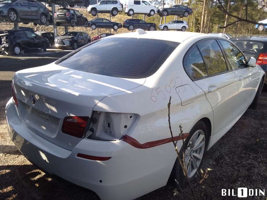BMW 5-Serie 2010-2017 (F10/F11) (F10/F11), Motorkode: N47-D20C, Girkassekode: 