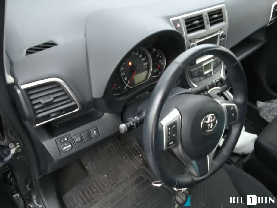 Toyota Verso-S 2011-2015 (COMBI) (COMBI), Motorkode: 1NR-FE, Girkassekode: 
