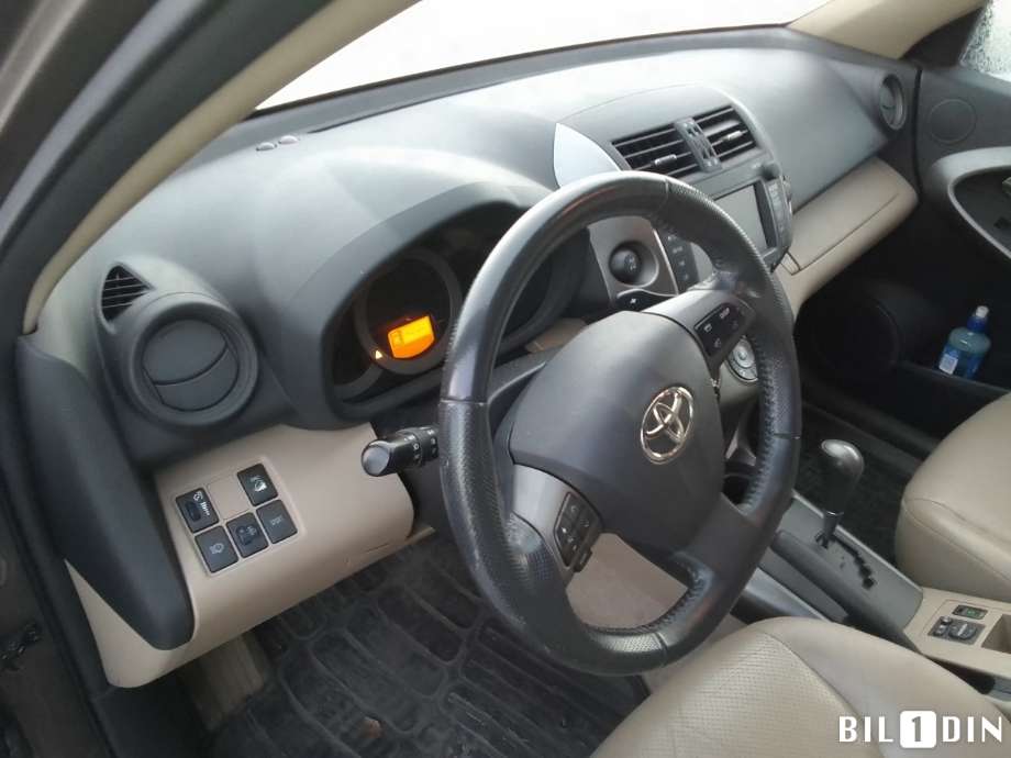Toyota RAV4 2009-2013 (Type III, Fase 2) , Motorkode: 3ZR-FAE, Girkassekode: 