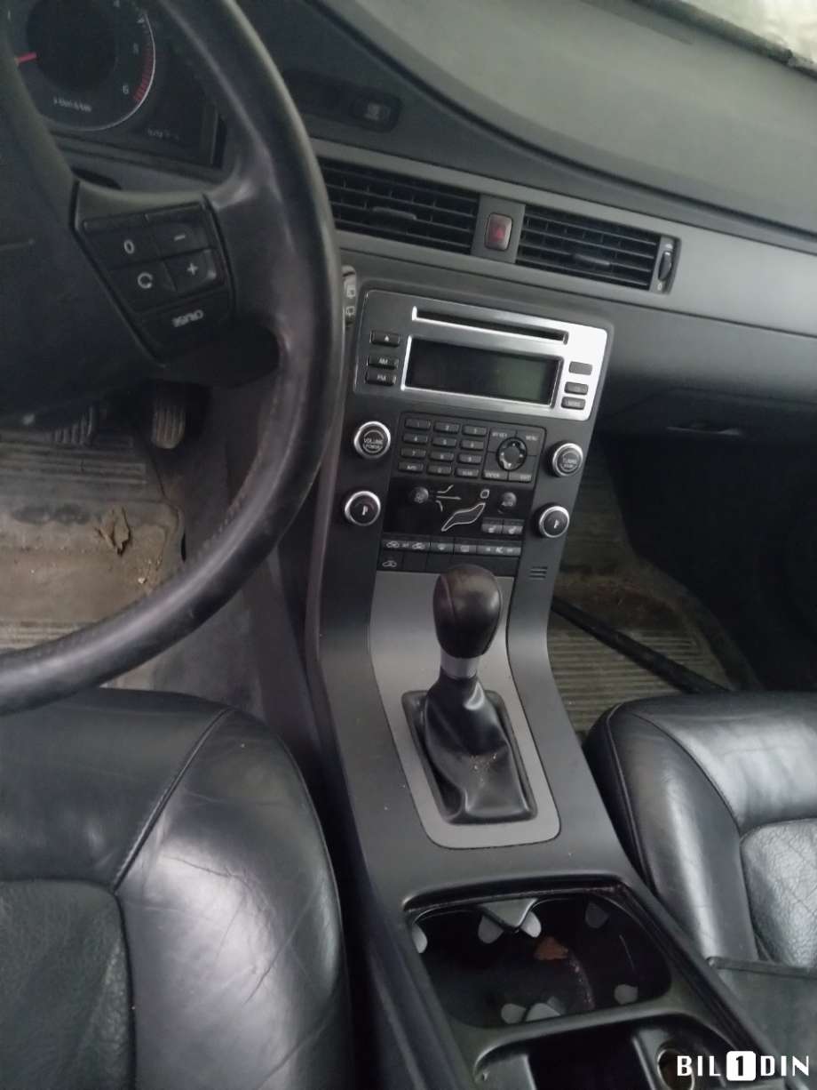 Volvo V70 2007-2013 (Type III, Fase 1) , Motorkode: D5244T5, Girkassekode: 