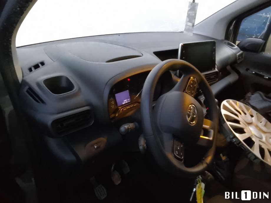 Toyota Proace City 2020-->> , Motorkode: , Girkassekode: 