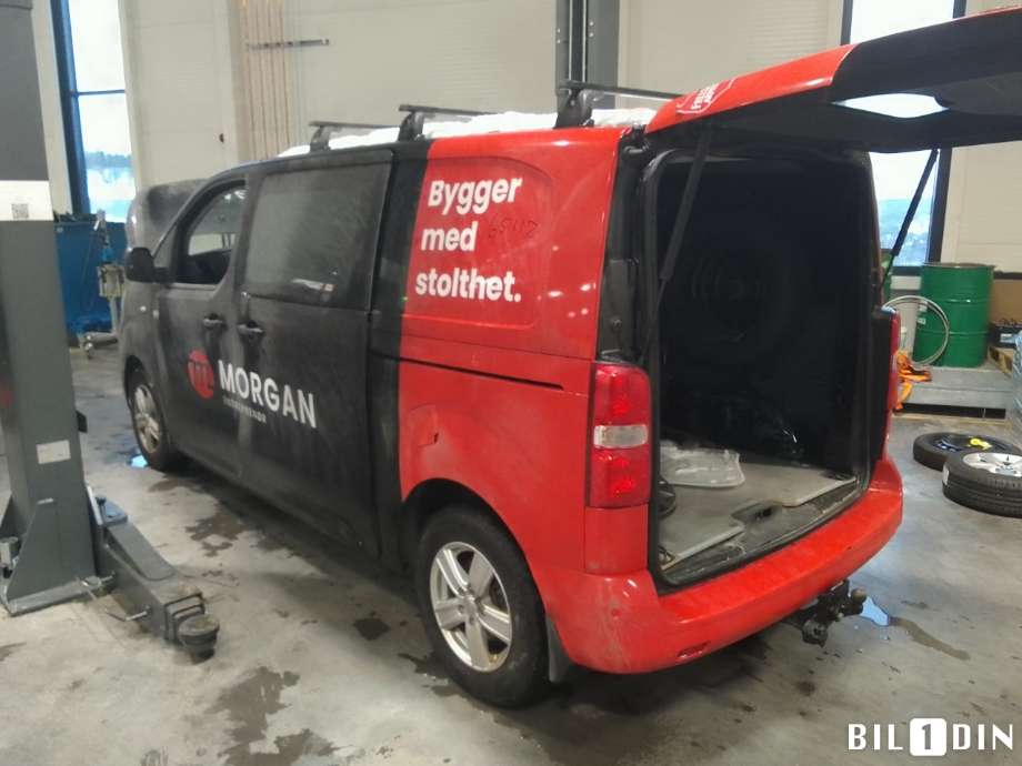 Toyota Proace 2016-->> (Type II) , Motorkode: , Girkassekode: 