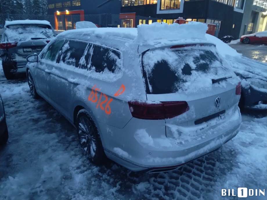 VW Passat 2015-2019 (Fase 1) (B8) (B8), Motorkode: DGEB, Girkassekode: 