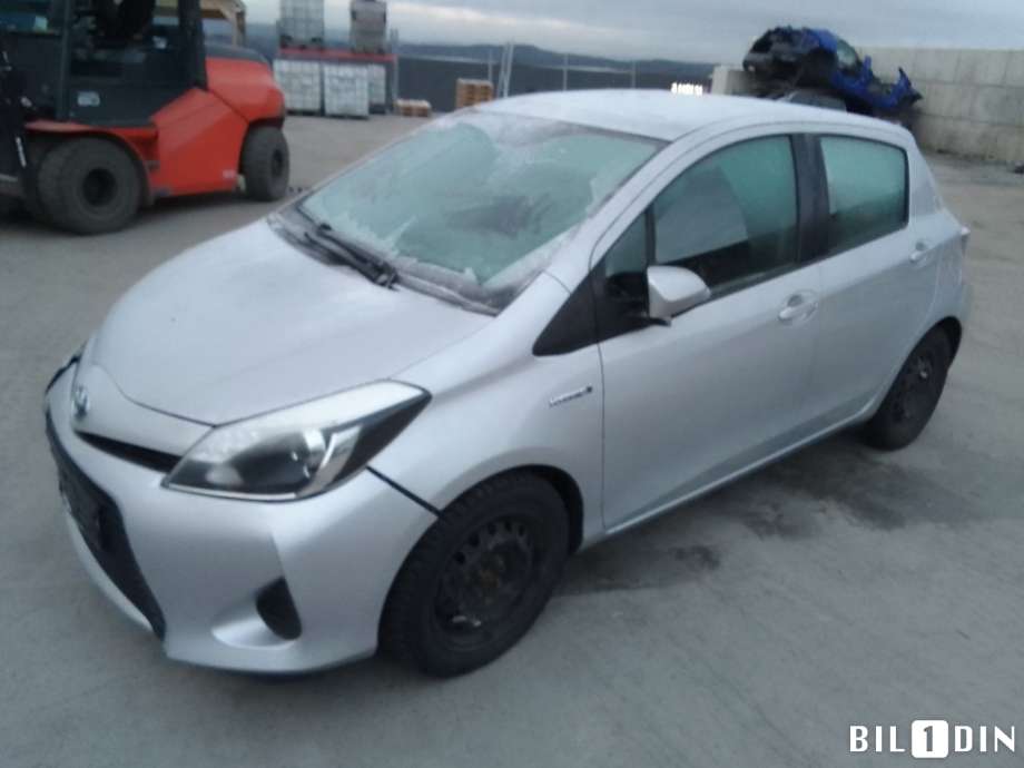 Toyota Yaris 2012-2014 (Type III, Fase 1) , Motorkode: 1NZ-FXE, Girkassekode: 