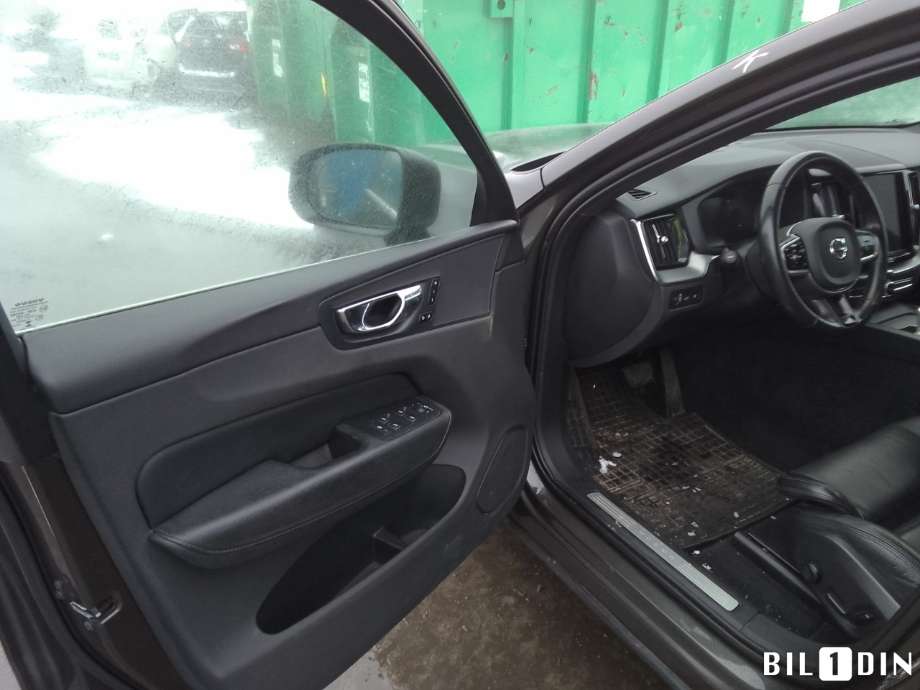 Volvo XC60 2017-->> (Type II) , Motorkode: B4204T35, Girkassekode: 