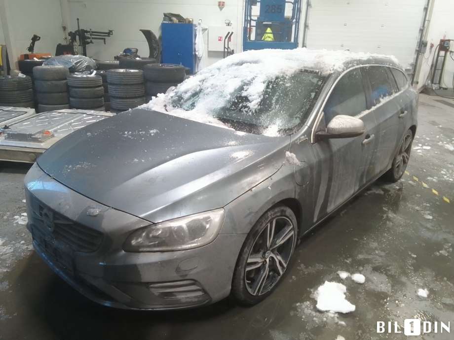 Volvo V60/V60 CC 2013-2018 (Type I, Fase 2) , Motorkode: D97PHEV, Girkassekode: 