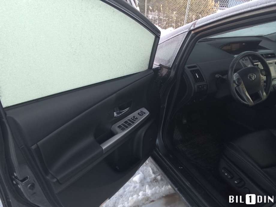 Toyota Prius +7 2012-2020 (Type III) (stasjonsvogn) (stasjonsvogn), Motorkode: 2ZR-FXE, Girkassekode: 