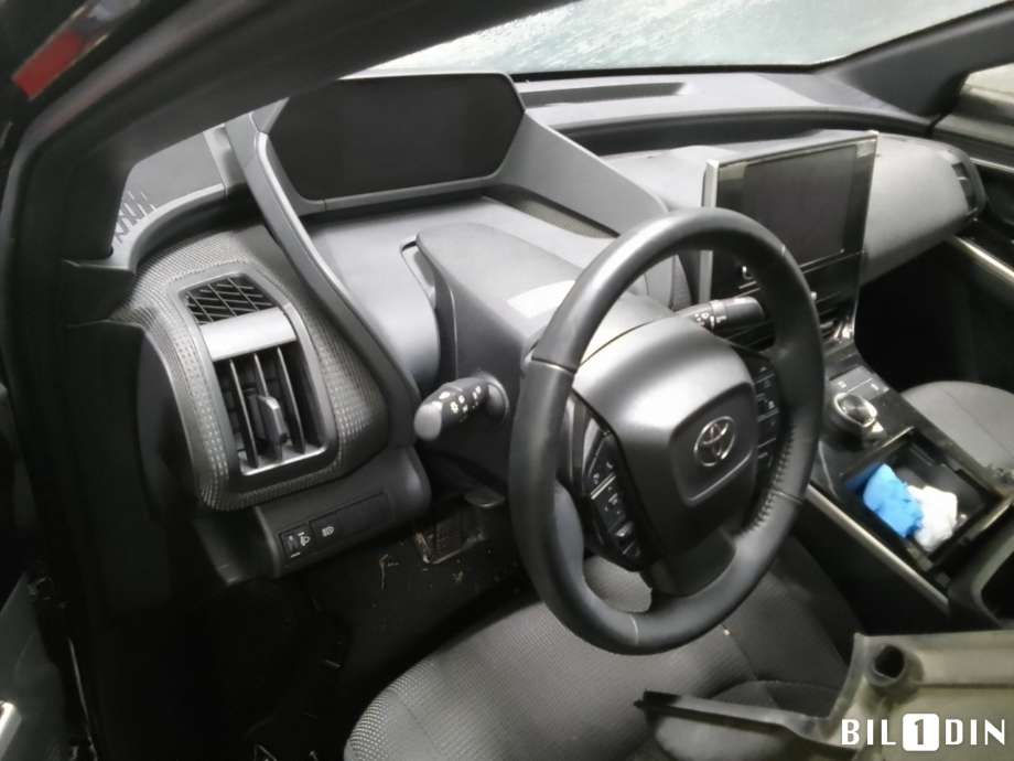 Toyota bZ4X 2022-->> , Motorkode: , Girkassekode: 