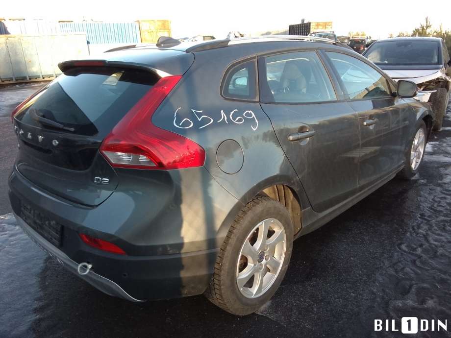 Volvo V40 2012-2019 , Motorkode: D4162T, Girkassekode: 