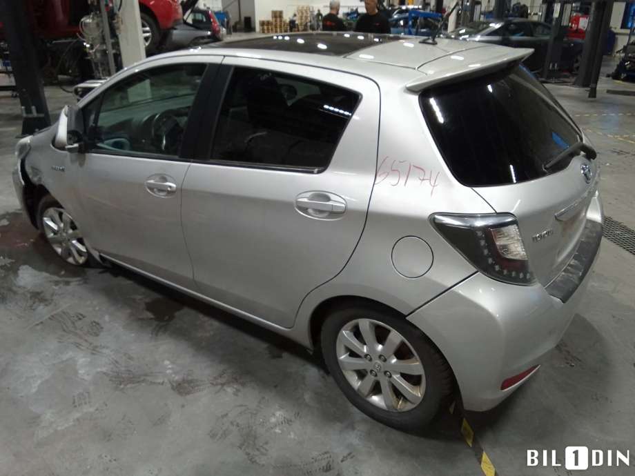 Toyota Yaris 2012-2014 (Type III, Fase 1) , Motorkode: 1NZ-FXE, Girkassekode: 