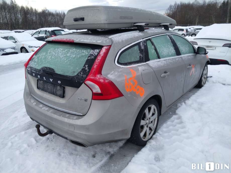 Volvo V60/V60 CC 2013-2018 (Type I, Fase 2) , Motorkode: D87PHEV, Girkassekode: