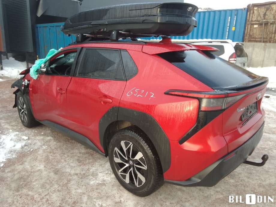 Toyota bZ4X 2022-->> , Motorkode: , Girkassekode: 