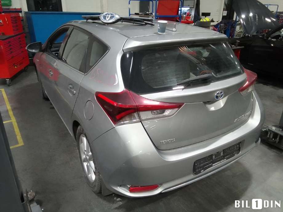 Toyota Auris 2015-2019 (Type II, Fase 2) , Motorkode: 2ZR-FXE, Girkassekode: 