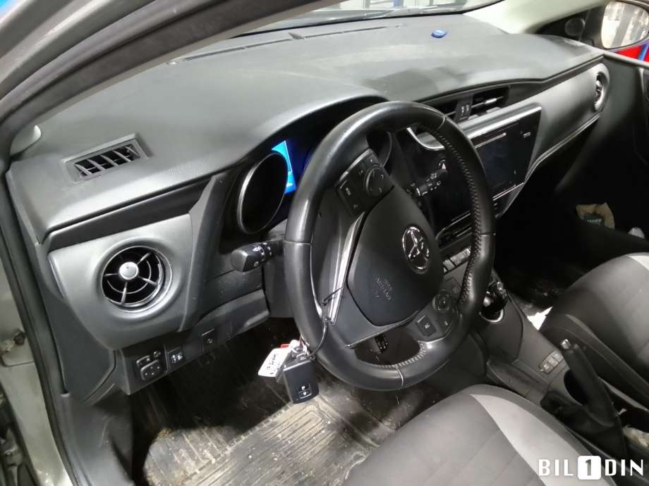 Toyota Auris 2015-2019 (Type II, Fase 2) , Motorkode: 2ZR-FXE, Girkassekode: 