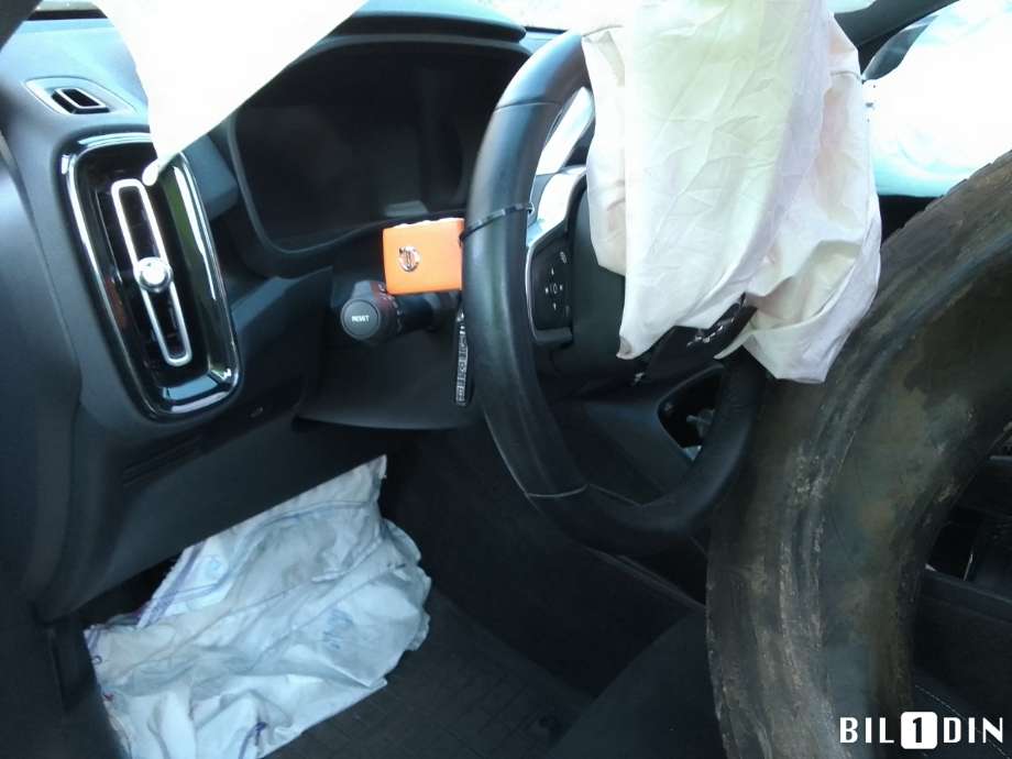 Volvo XC40 2018-2024 , Motorkode: E400V6, Girkassekode: 