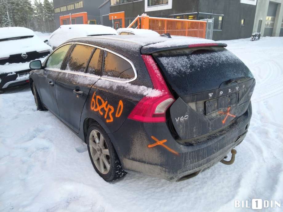 Volvo V60/V60 CC 2013-2018 (Type I, Fase 2) , Motorkode: D4204T20, Girkassekode: 