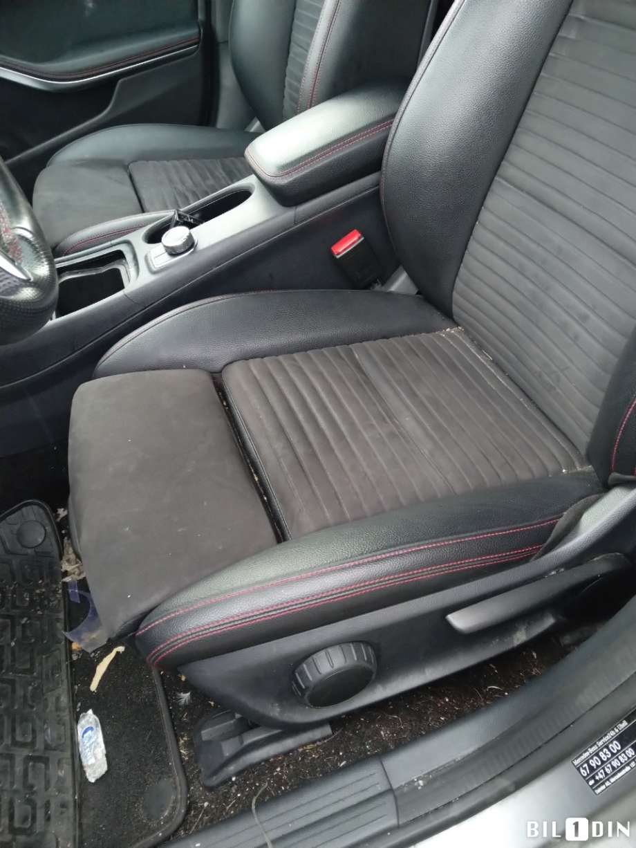 Mercedes CLA 2013-2019 (C117) (C117), Motorkode: M270.910, Girkassekode: 