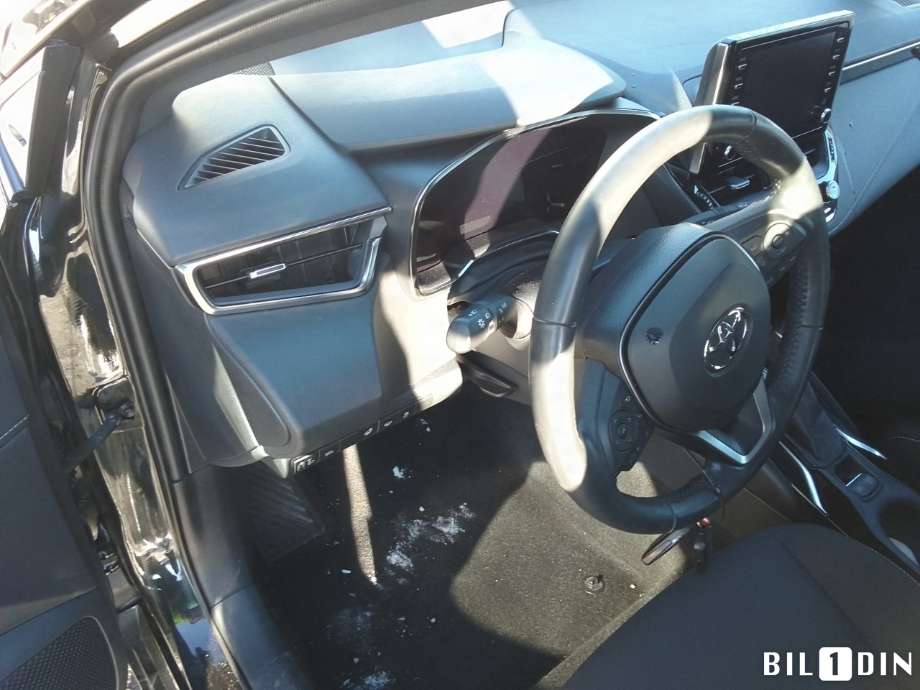 Toyota Corolla 2019-->> , Motorkode: 2ZR-FXE, Girkassekode: 