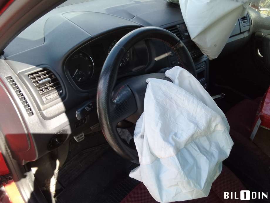Škoda Fabia 2010-2014 (Type II, Fase 2) , Motorkode: CBZB, Girkassekode: 