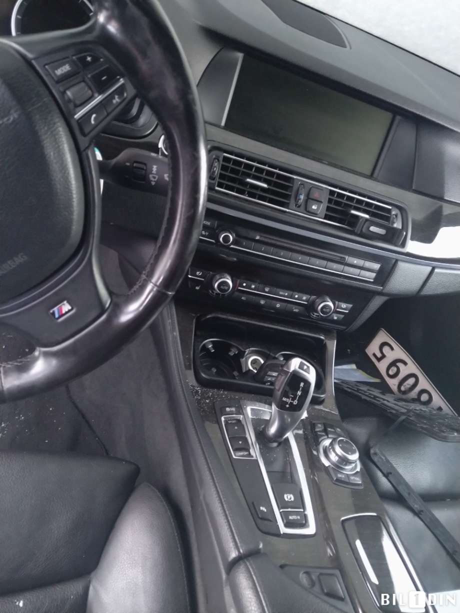 BMW 5-Serie 2010-2017 (F10/F11) (F10/F11), Motorkode: N47-D20C, Girkassekode: 