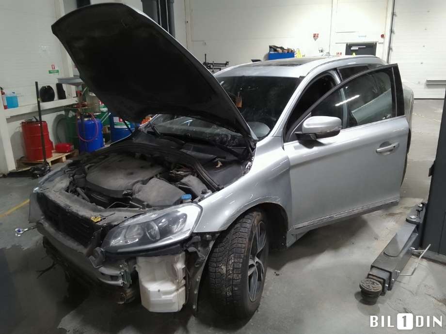 Volvo XC60 2014-2017 (Type I, Fase 2) , Motorkode: D5244T17, Girkassekode: 