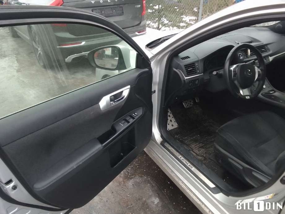 Lexus CT 2010-2020 , Motorkode: 2ZR-FXE, Girkassekode: 
