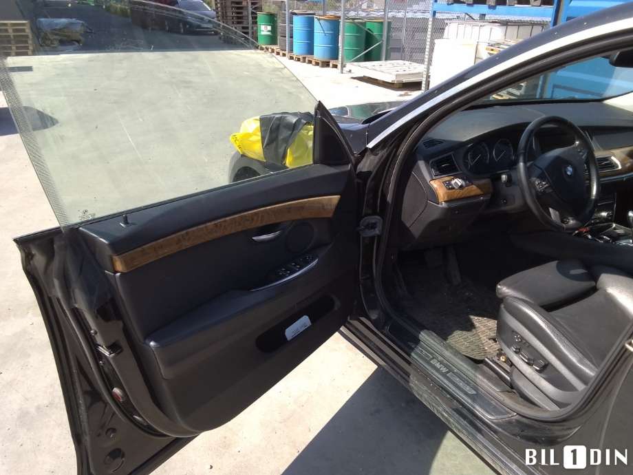 BMW 5-Serie 2010-2017 (F10/F11) (F10/F11), Motorkode: N57-D30A, Girkassekode: 