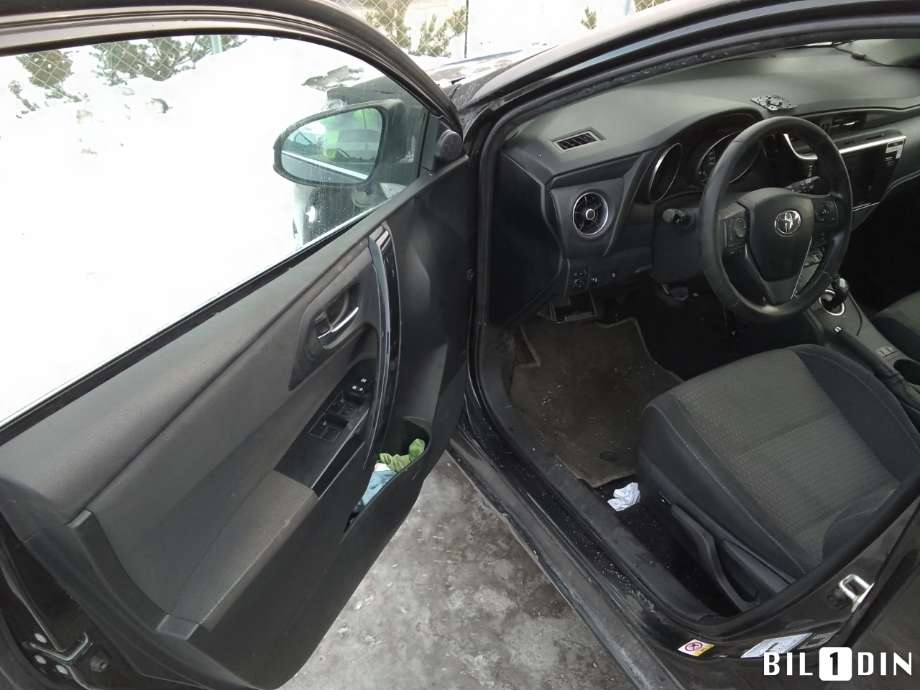 Toyota Auris 2015-2019 (Type II, Fase 2) , Motorkode: 2ZR-FXE, Girkassekode:
