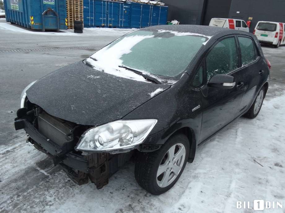 Toyota Auris 2010-2012 (Type I, Fase 2) , Motorkode: 2ZR-FXE, Girkassekode: 