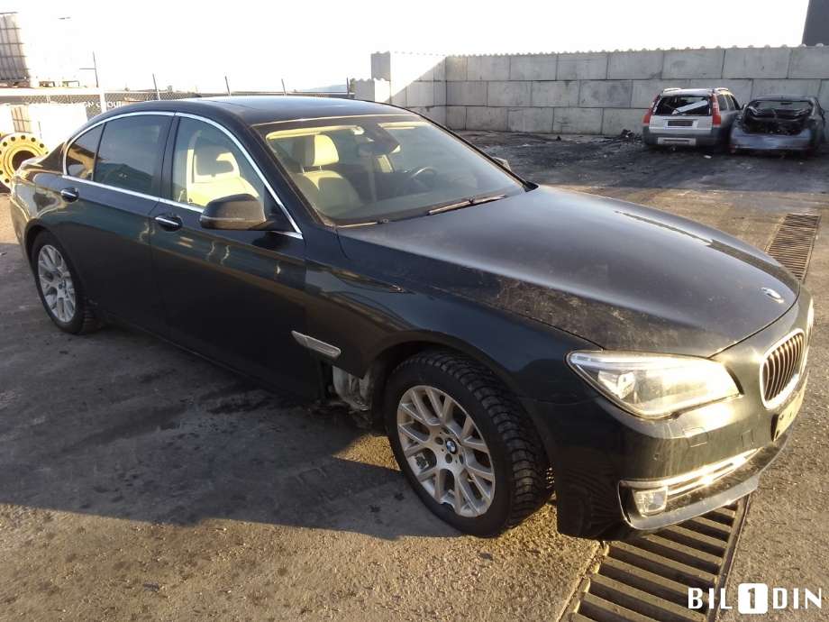 BMW 7-Serie 2009-2015 (F01/F02/F03/F04) (F01/F02/F03/F04), Motorkode: N57-D30A, Girkassekode: 
