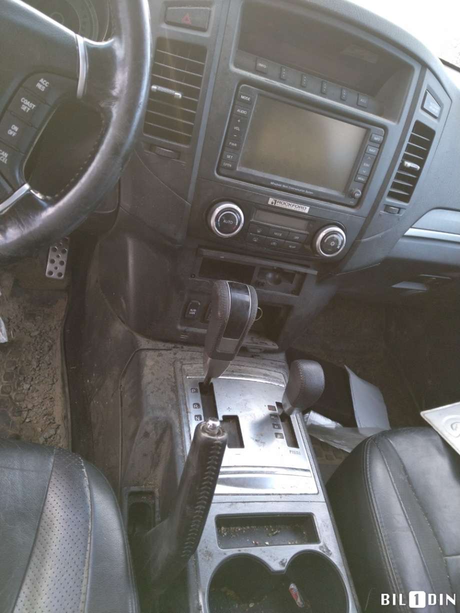 Mitsubishi Pajero 2007-2016 (Type IV, Fase 1) , Motorkode: 4M41, Girkassekode: 