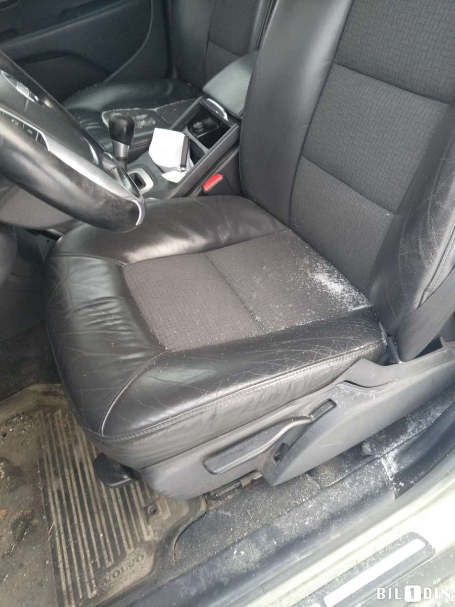 Volvo V70 2007-2013 (Type III, Fase 1) , Motorkode: D5204T2, Girkassekode: 