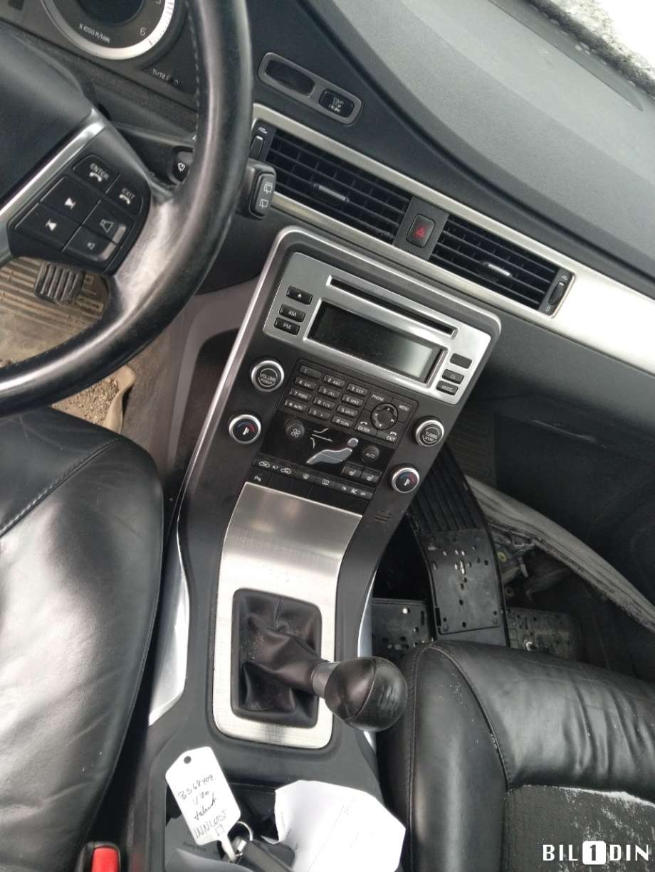 Volvo V70 2007-2013 (Type III, Fase 1) , Motorkode: D5204T2, Girkassekode: 