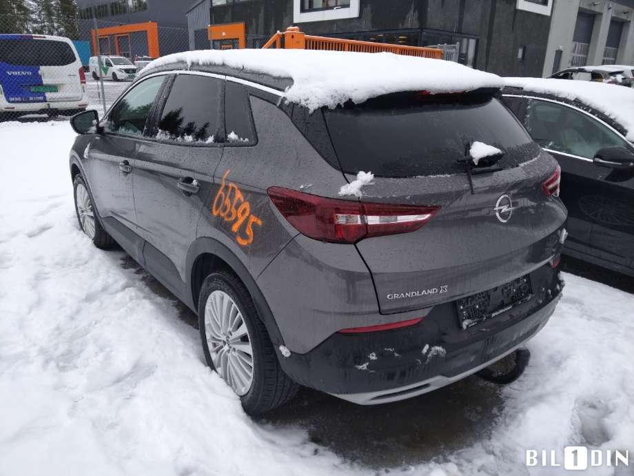 Opel Grandland X 2017-->> , Motorkode: B12XHT, Girkassekode: 