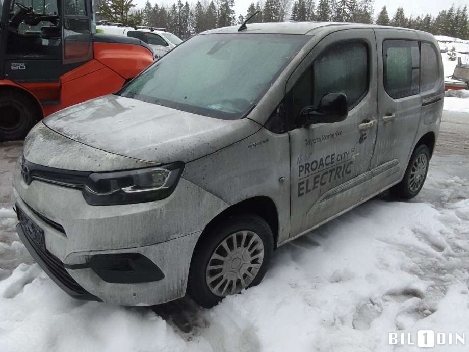 Toyota Proace City 2020-->> , Motorkode: , Girkassekode: 