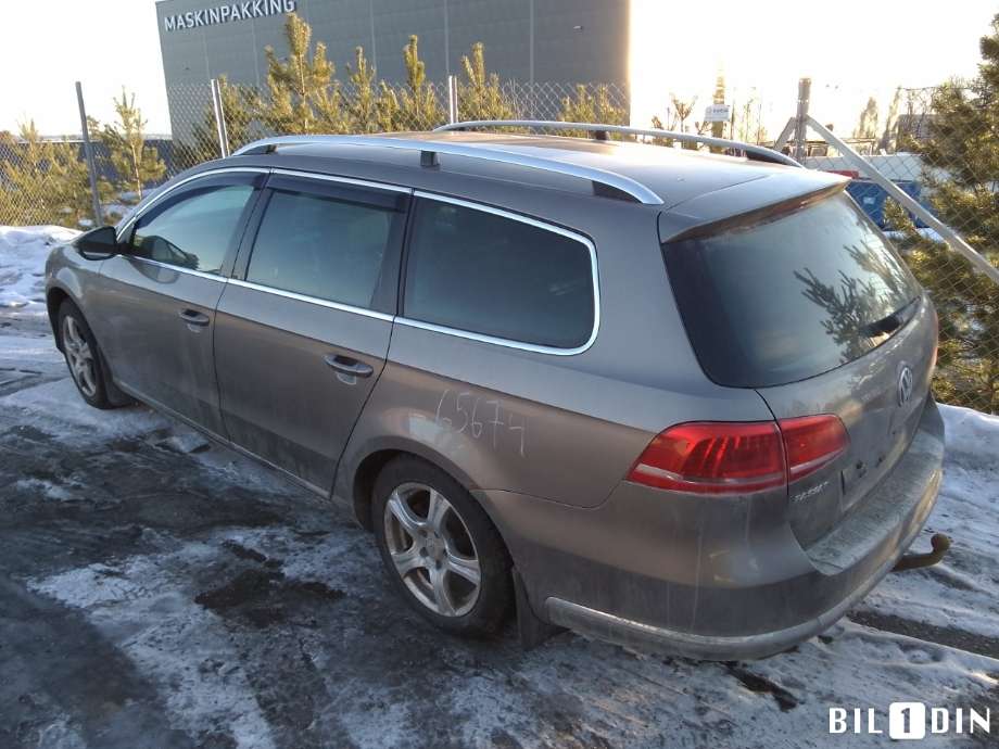 VW Passat 2011-2015 (B7) (B7), Motorkode: CFFB, Girkassekode: 