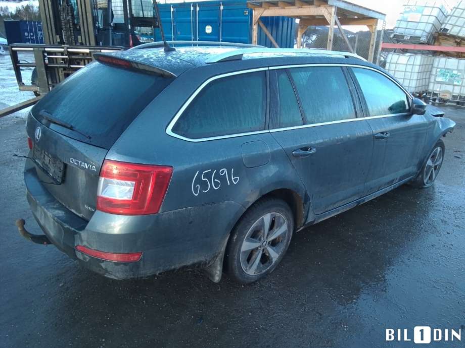 Škoda Octavia 2013-2016 (Type III, Fase 1) , Motorkode: CRMB, Girkassekode: 
