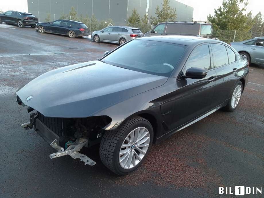 BMW 5-Serie 2017-->> (G30/G31) (G30/G31), Motorkode: B48-B20A, Girkassekode: 