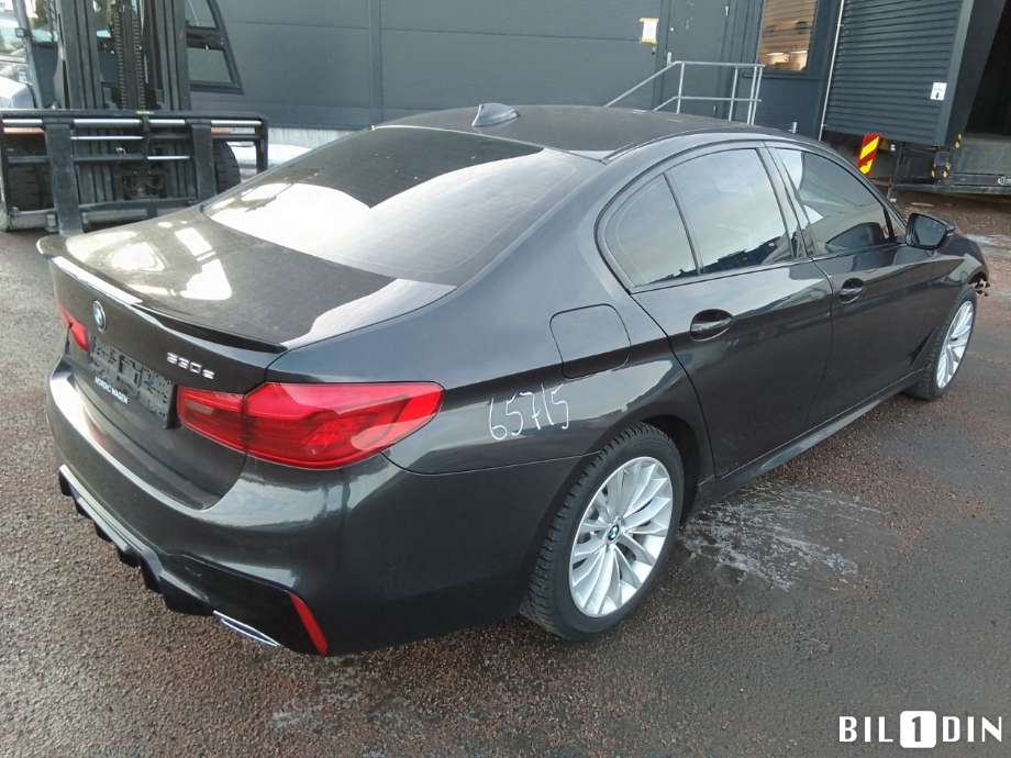 BMW 5-Serie 2017-->> (G30/G31) (G30/G31), Motorkode: B48-B20A, Girkassekode: 