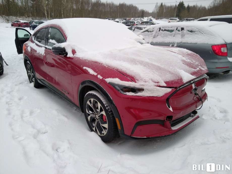 Ford Mustang Mach-e 2020-->> , Motorkode: U, Girkassekode: 