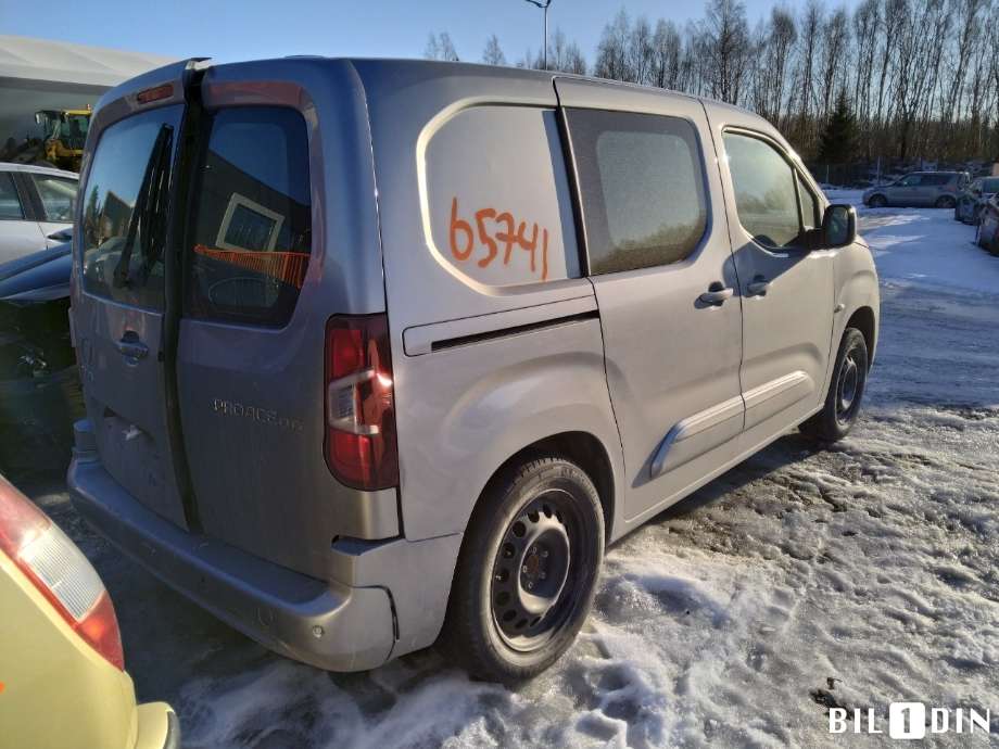 Toyota Proace 2016-->> (Type II) , Motorkode: DV5RC, Girkassekode: 