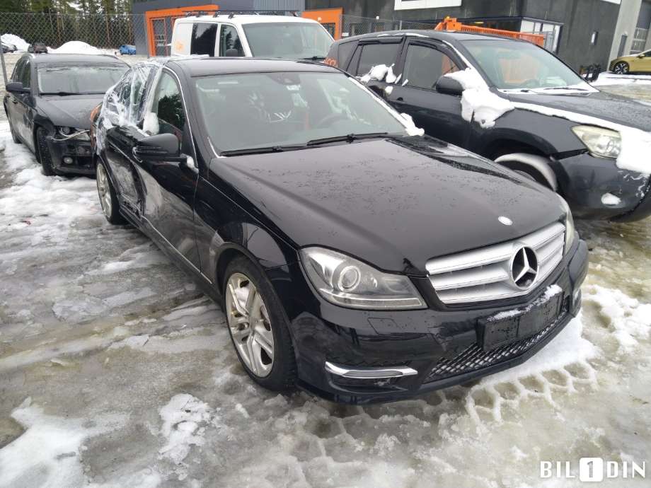 Mercedes C-Klasse 2011-2014 (Fase 2) (W204) (W204), Motorkode: OM651.913, Girkassekode: