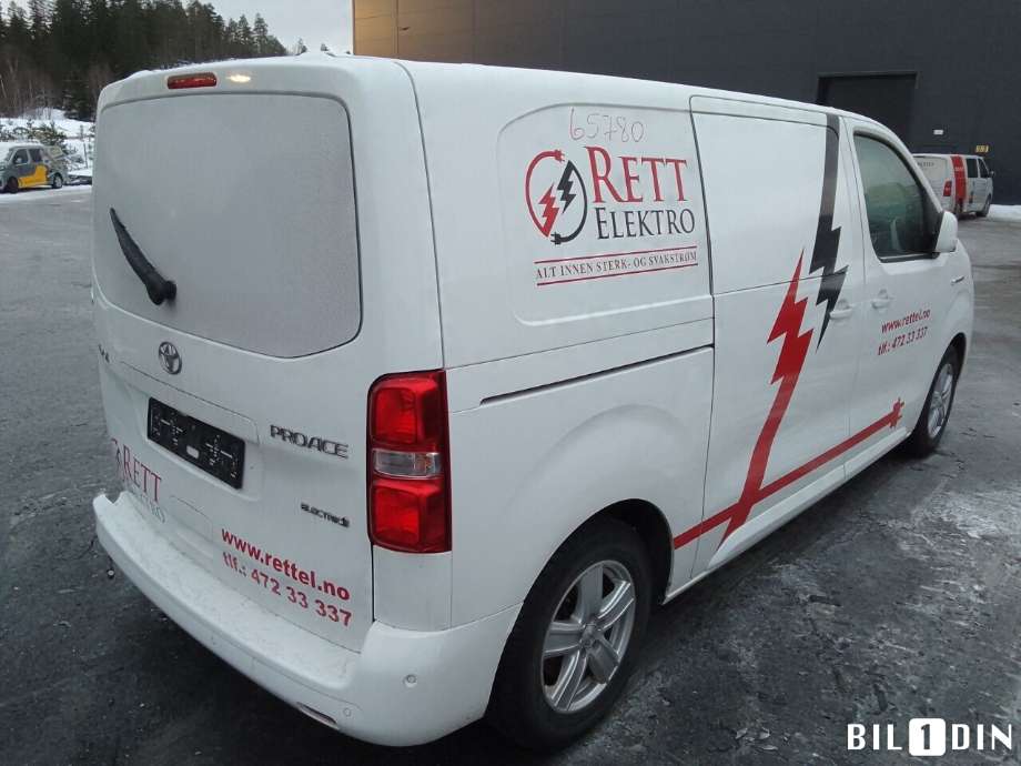 Toyota Proace 2016-->> (Type II) , Motorkode: ZKX, Girkassekode: 