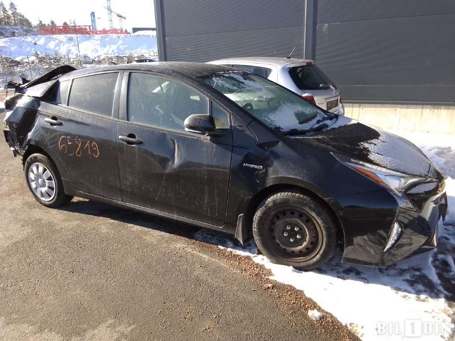 Toyota Prius 2016-2023 (Type IV) (combi) (combi), Motorkode: 2ZR-FXE, Girkassekode: