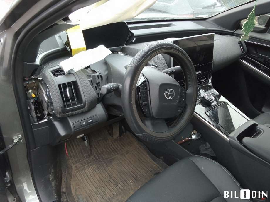 Toyota bZ4X 2022-->> , Motorkode: , Girkassekode: 