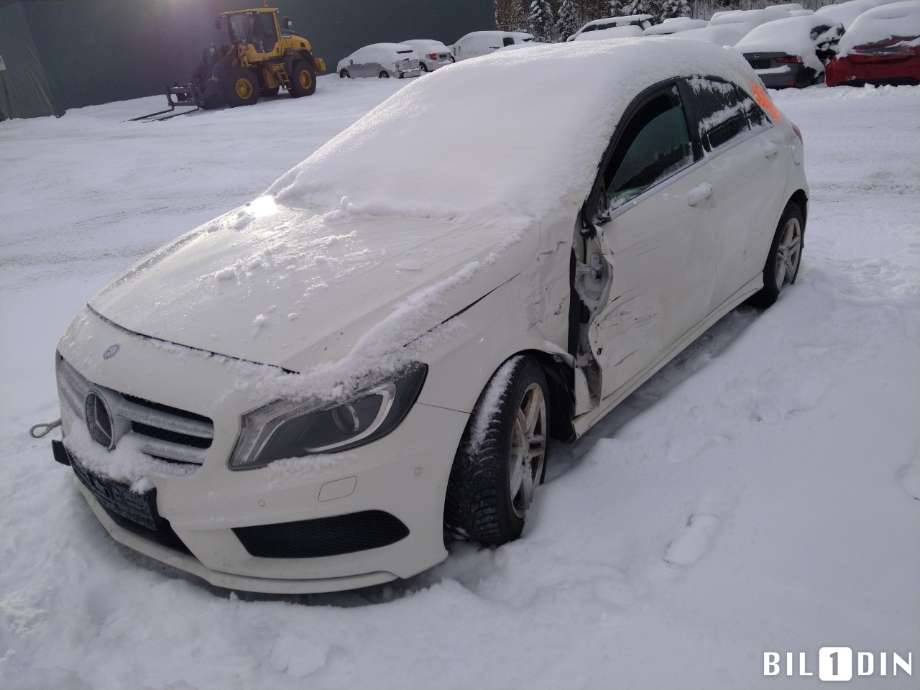 Mercedes A-Klasse 2012-2018 (W176) (W176), Motorkode: M270.910, Girkassekode: 