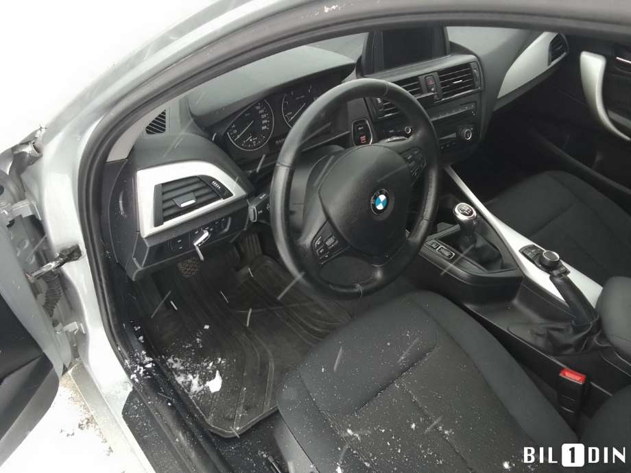 BMW 1-Serie 2011-2015 (Fase 1) (F20/F21) (F20/F21), Motorkode: N47-D20C, Girkassekode: 