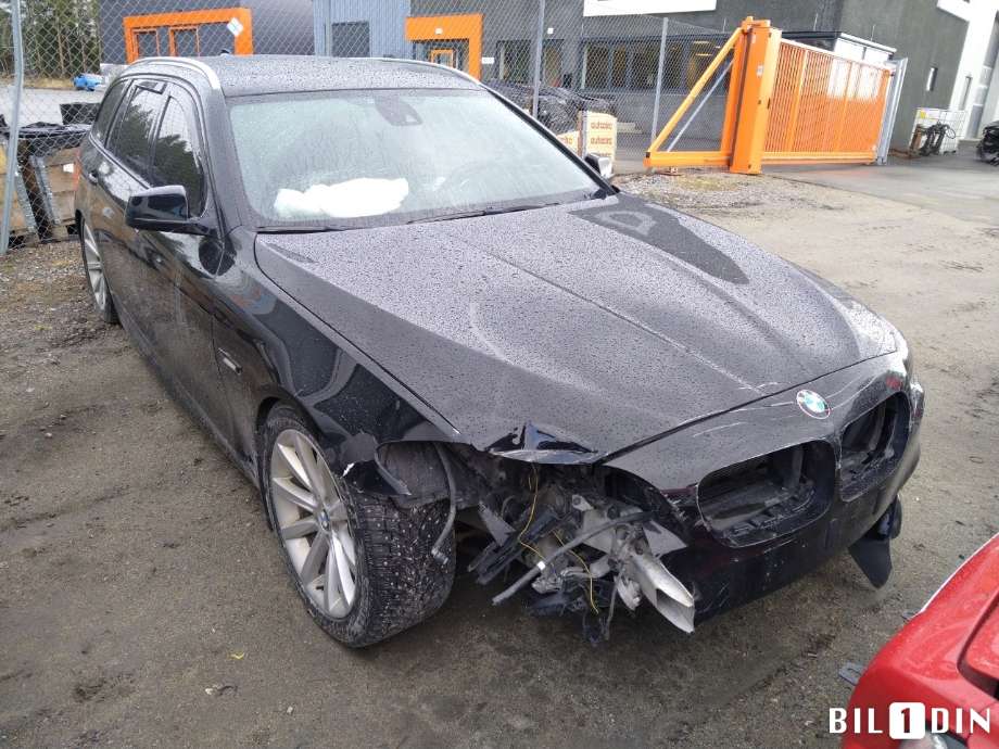 BMW 5-Serie 2010-2017 (F10/F11) (F10/F11), Motorkode: N47-D20C, Girkassekode: 